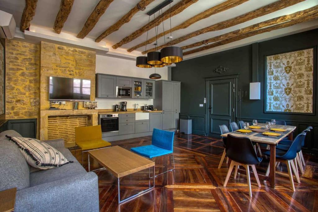 "Les Appartements De Betty A" Coeur Historique Sarlat-la-Caneda Ngoại thất bức ảnh